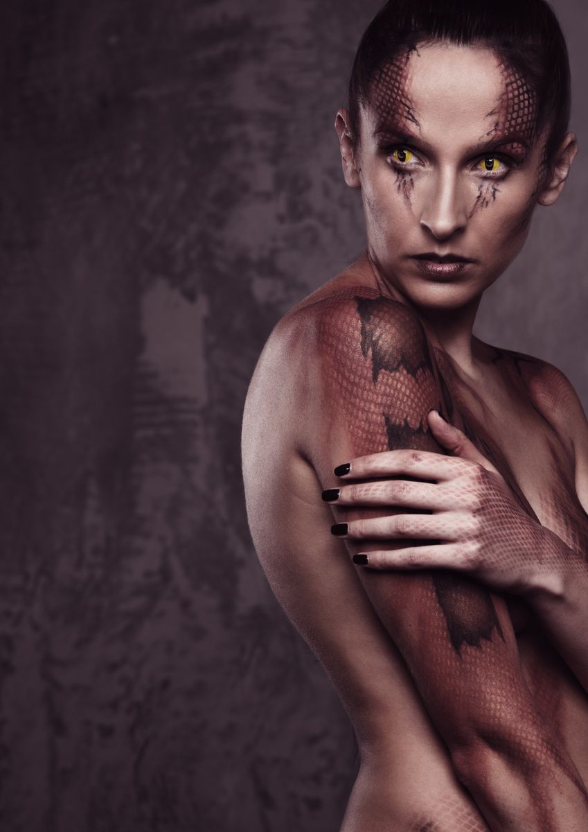 Snake-scale makeup and body art